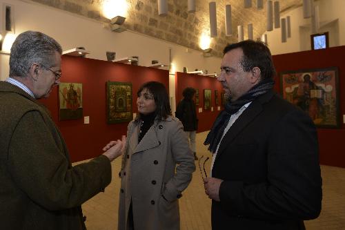 Antonio Zanardi Landi (Presidente Fondazione Aquileia), Debora Serracchiani (Presidente Regione Friuli Venezia Giulia) e Cristiano Tiussi (Direttore Fondazione Aquileia) all'inaugurazione della mostra "L'Icona russa e la Nuova Arte" - Palmanova 18/12/2017